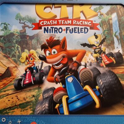 اسکین PS4 slim طرح CRASH TEAM RACING