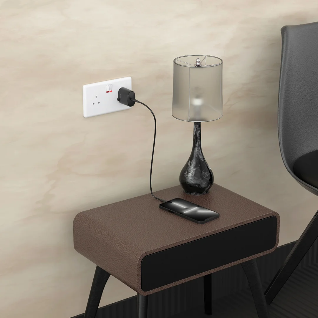 شارژر دیواری 20 وات پاوا Solid Travel Charger PD Pawa به همراه کابل Type-C به Type-C (4)